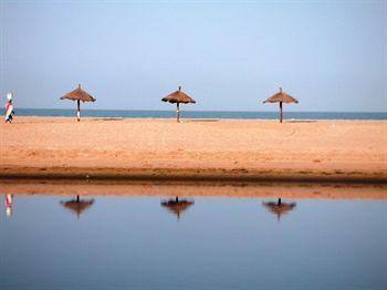 Laguna Beach Ξενοδοχείο Mbodiène Εξωτερικό φωτογραφία